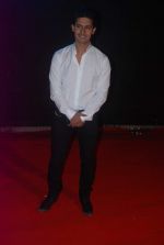 Ravi Dubey at CID Veerta Awards in Mumbai on 11th March 2012 (8).JPG